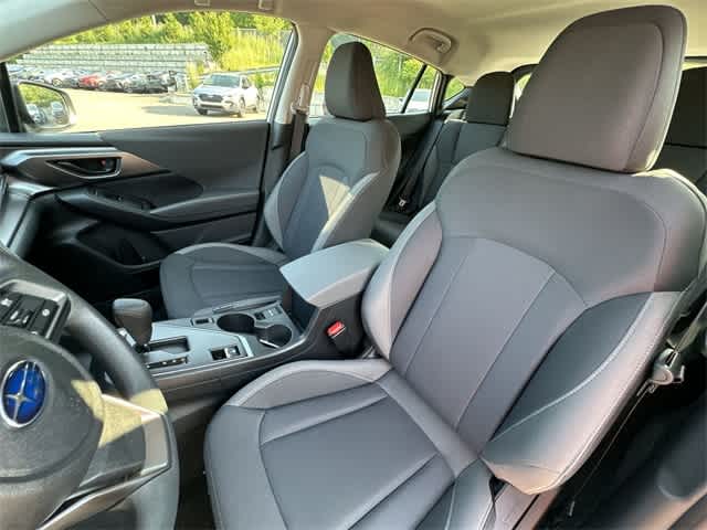 2025 Subaru Impreza Base 14