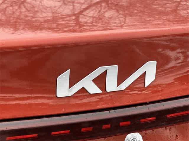 Thumbnail: 2023 Kia Forte - 25