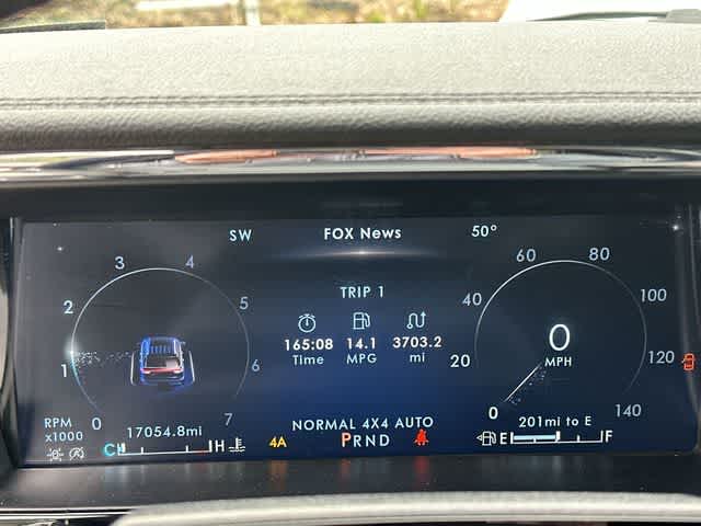 Thumbnail: 2024 Lincoln Navigator - 7