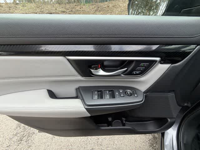 2022 Honda CR-V Touring - Photo 19
