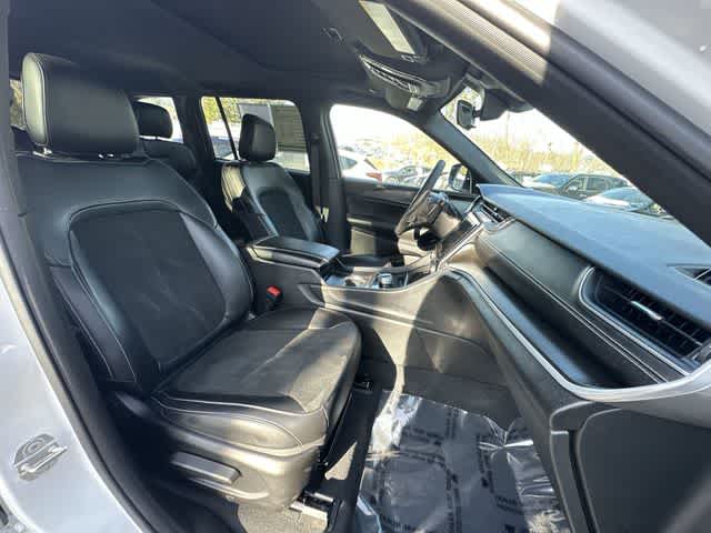 Thumbnail: 2025 Jeep Grand Cherokee - 21