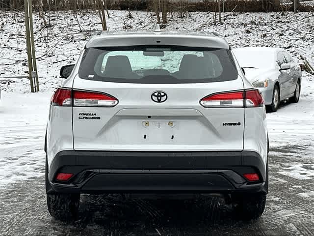 Thumbnail: 2024 Toyota Corolla Cross - 4