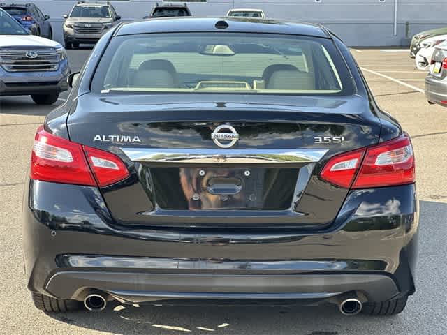 Thumbnail: 2017 Nissan Altima - 4