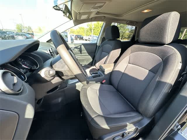Thumbnail: 2012 Nissan Rogue - 16