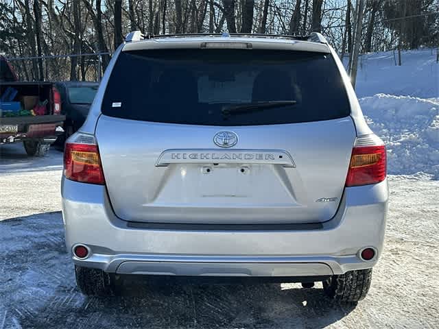 Thumbnail: 2010 Toyota Highlander - 4