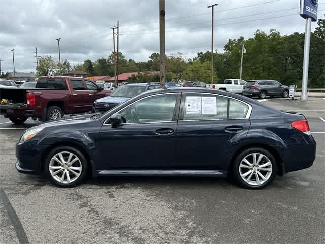 2013 Subaru Legacy 2.5i Premium photo 2