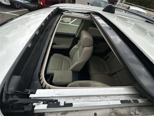 Thumbnail: 2017 Honda CR-V - 6