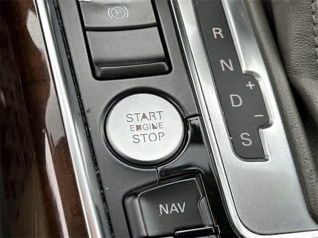 Thumbnail: 2012 Audi Q5 - 11