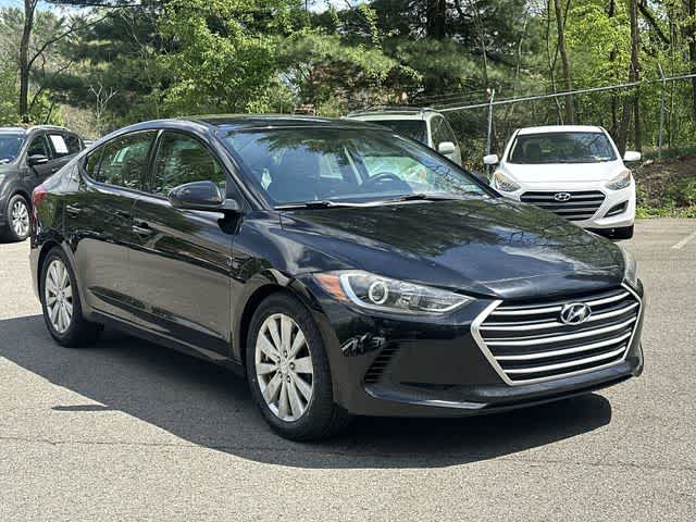 Thumbnail: 2017 Hyundai Elantra - 25