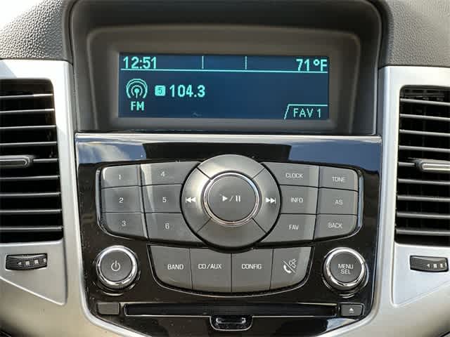 Thumbnail: 2014 Chevrolet Cruze - 9