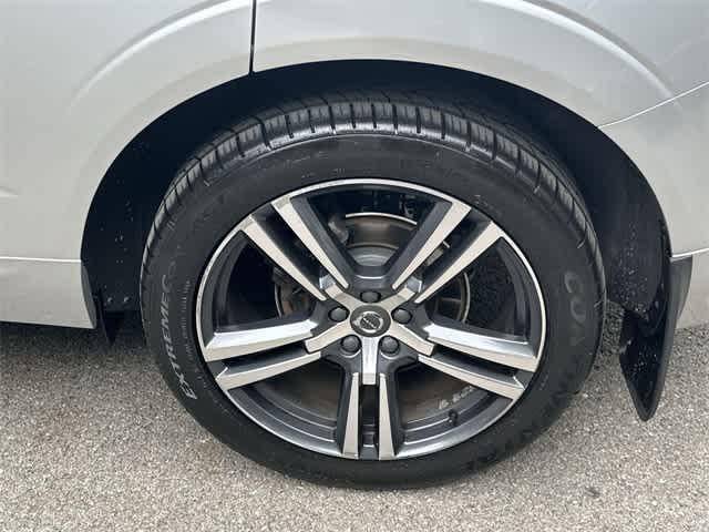 Thumbnail: 2019 Volvo XC60 - 5