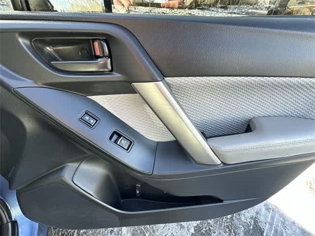 Thumbnail: 2018 Subaru Forester - 21