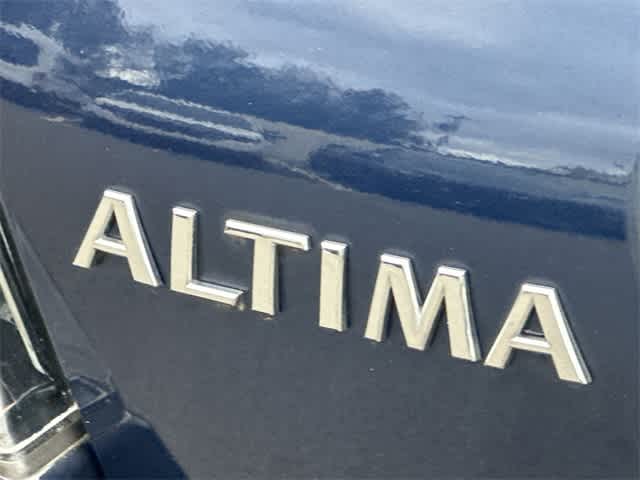 Thumbnail: 2009 Nissan Altima - 24