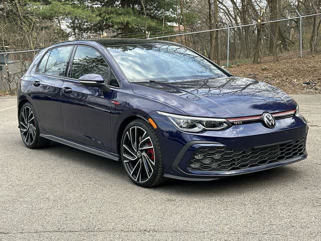 Thumbnail: 2022 Volkswagen Golf - 28