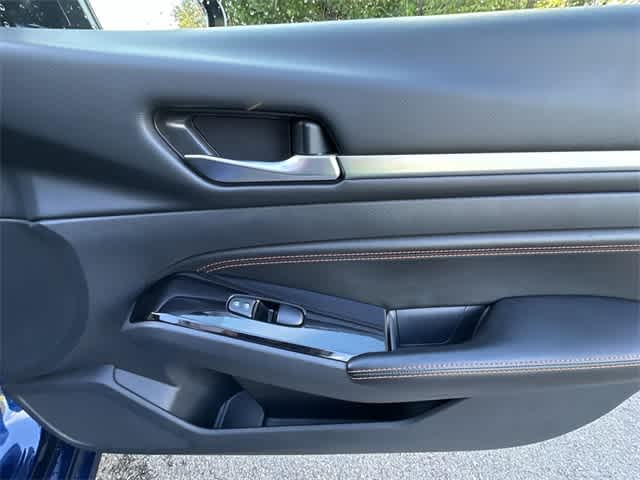 Thumbnail: 2023 Nissan Altima - 19