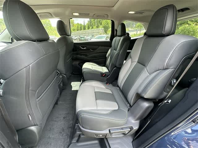 2025 Subaru Ascent Onyx Edition 18