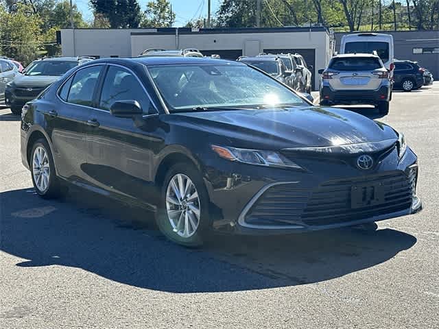 Thumbnail: 2023 Toyota Camry - 18