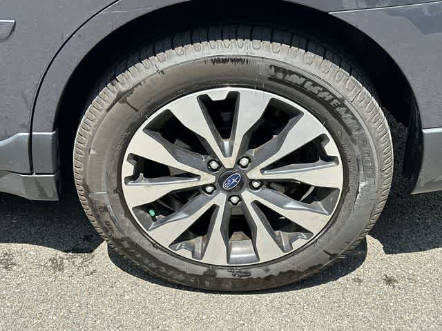 Thumbnail: 2017 Subaru Outback - 5