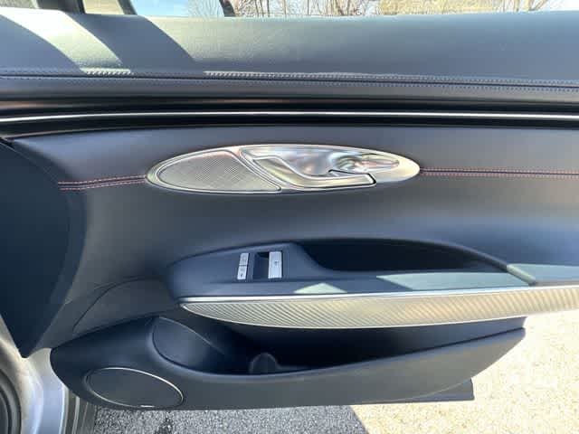 Thumbnail: 2023 Genesis GV70 - 22