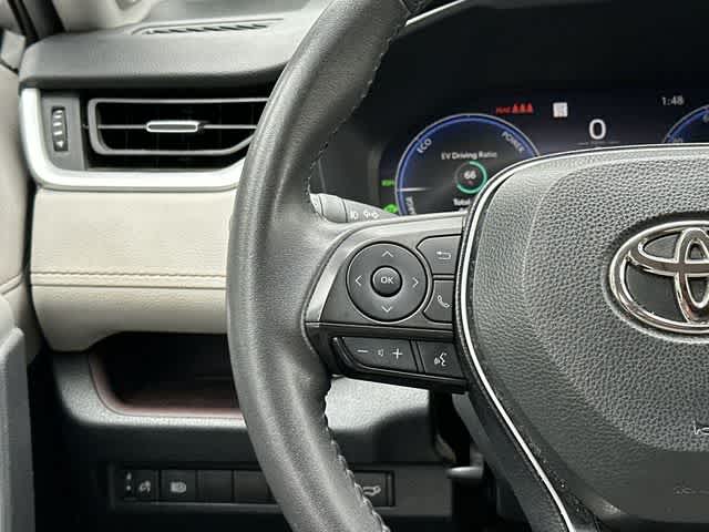 Thumbnail: 2023 Toyota RAV4 - 8