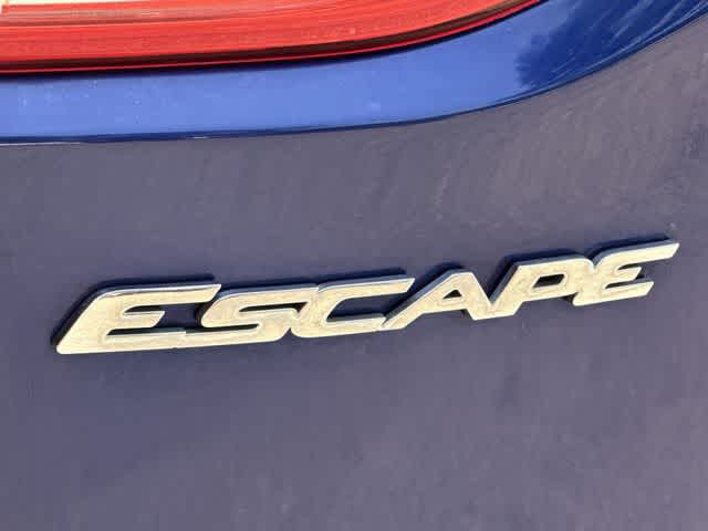 Thumbnail: 2013 Ford Escape - 24