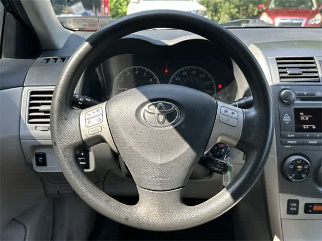 Thumbnail: 2011 Toyota Corolla - 7