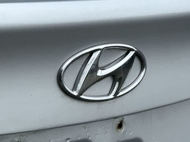 Thumbnail: 2013 Hyundai Elantra - 15