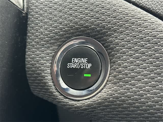 Thumbnail: 2017 Chevrolet Cruze - 10