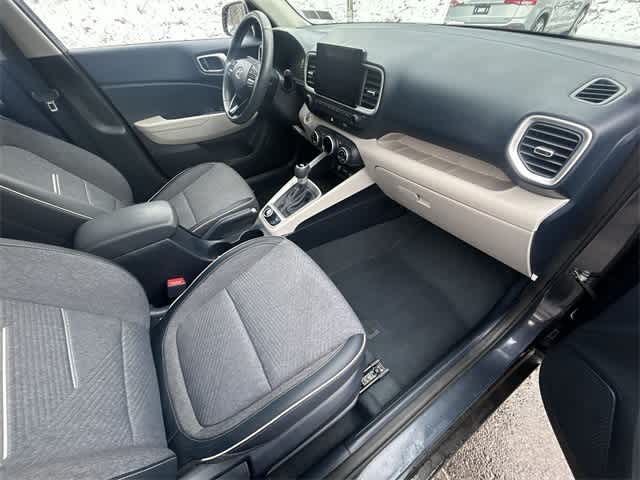 Thumbnail: 2023 Hyundai Venue - 20