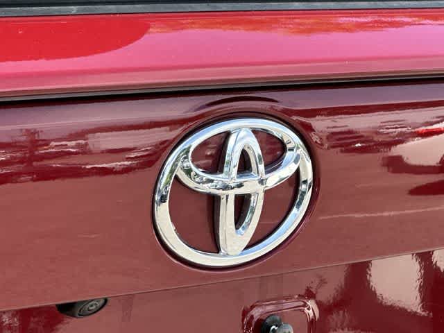 Thumbnail: 2023 Toyota RAV4 - 18