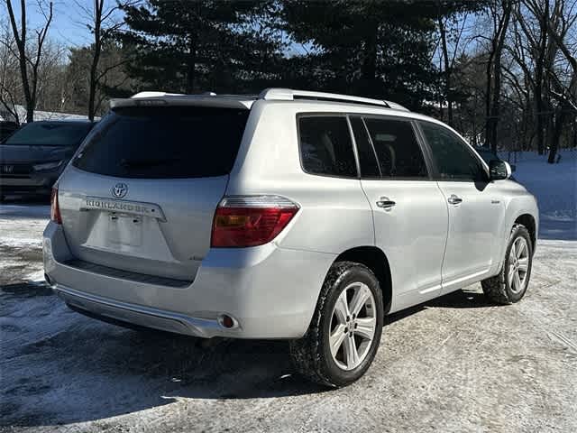 Thumbnail: 2010 Toyota Highlander - 22
