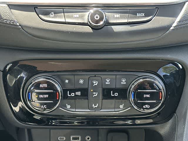 Thumbnail: 2023 Buick Encore GX - 15