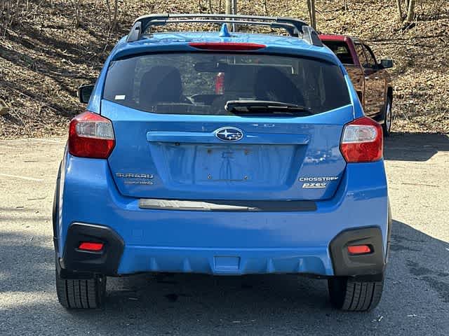 Thumbnail: 2016 Subaru Crosstrek - 4
