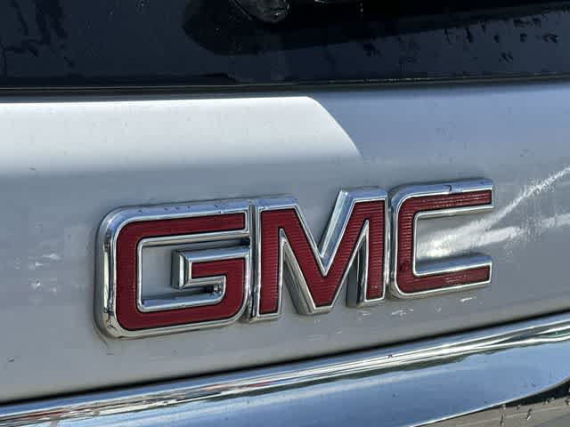 Thumbnail: 2018 GMC Terrain - 17