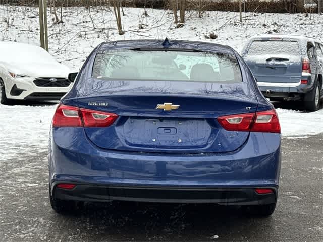Thumbnail: 2023 Chevrolet Malibu - 4