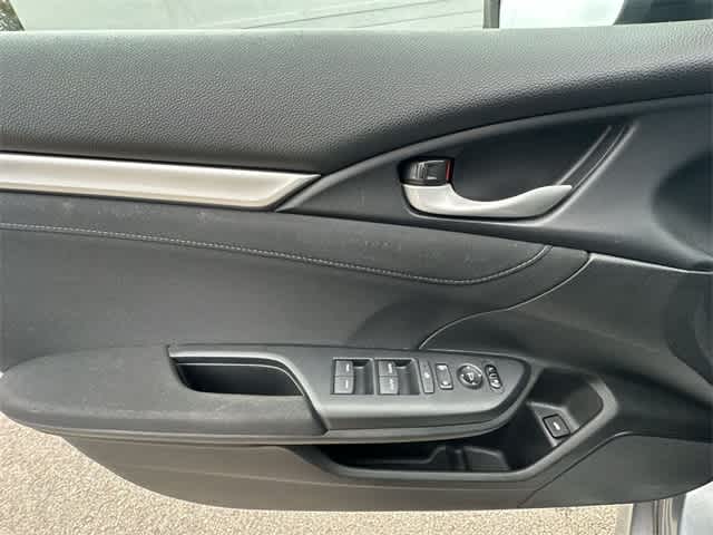 Thumbnail: 2016 Honda Civic - 18