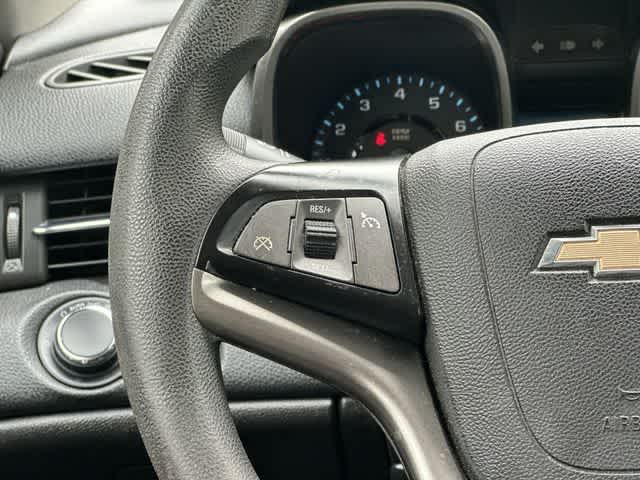 Thumbnail: 2013 Chevrolet Malibu - 9
