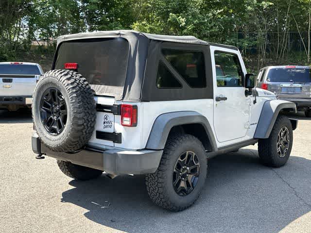 Thumbnail: 2016 Jeep Wrangler - 21