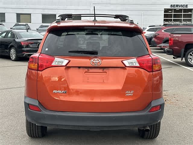Thumbnail: 2015 Toyota RAV4 - 4