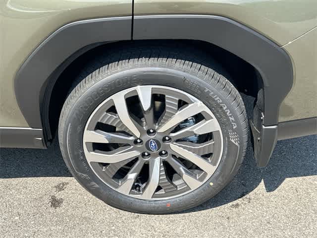 2025 Subaru Forester Touring 5