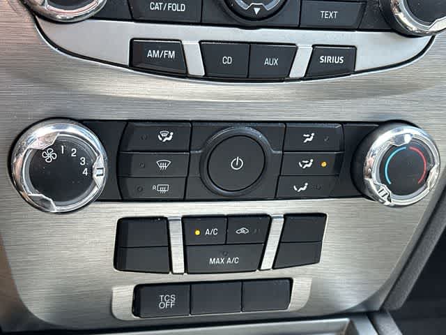 Thumbnail: 2011 Ford Fusion - 11