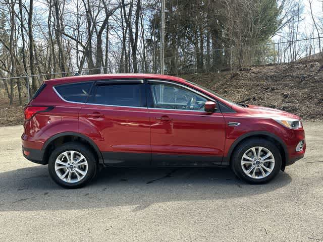 Thumbnail: 2019 Ford Escape - 3