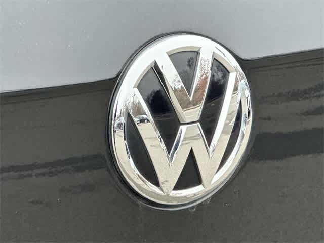 Thumbnail: 2021 Volkswagen Tiguan - 27