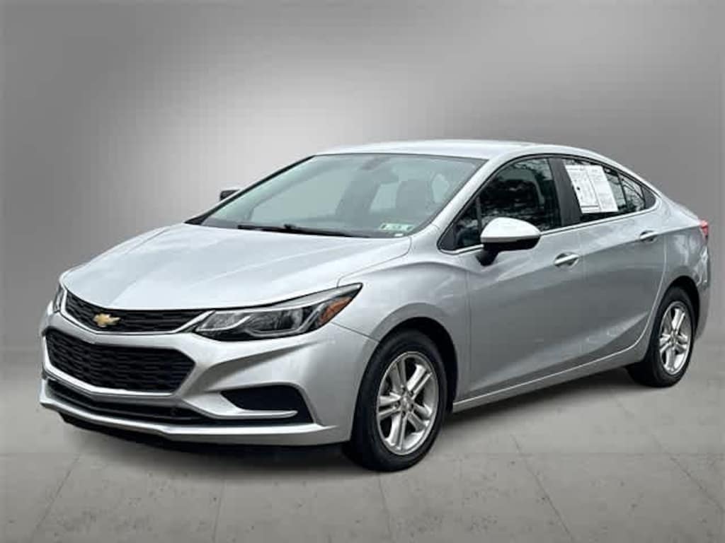 Used 2017 Chevrolet Cruze LT Auto Sedan