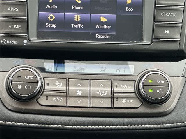 Thumbnail: 2015 Toyota RAV4 - 12