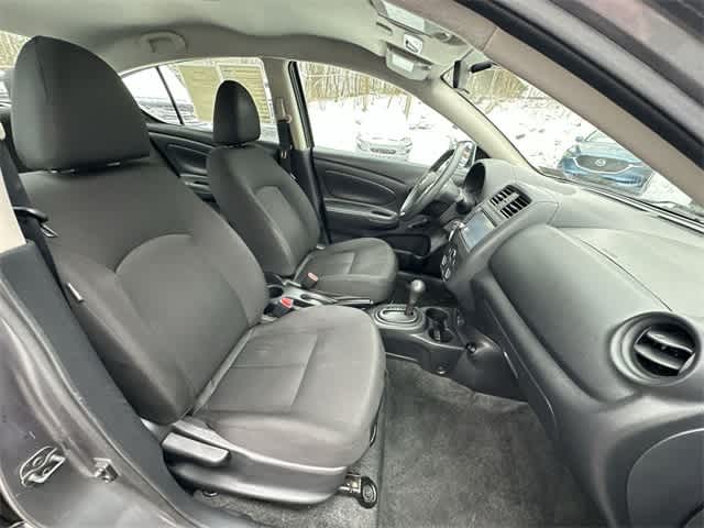 Thumbnail: 2019 Nissan Versa - 18