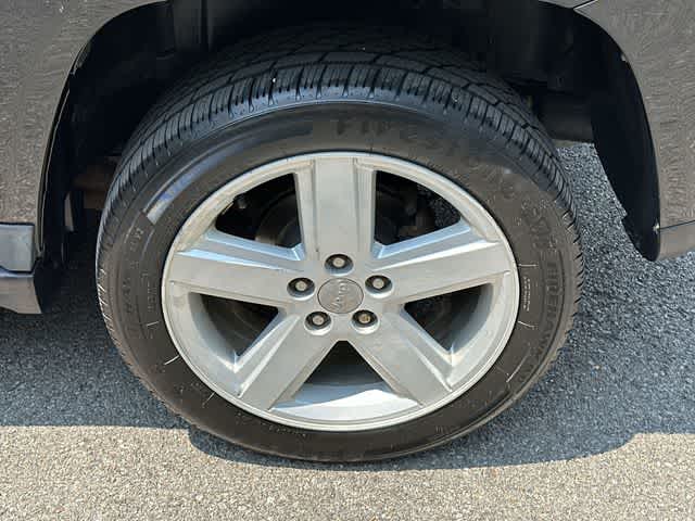 Thumbnail: 2011 Jeep Compass - 5
