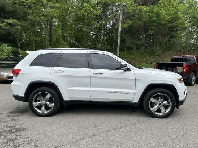 Thumbnail: 2014 Jeep Grand Cherokee - 3
