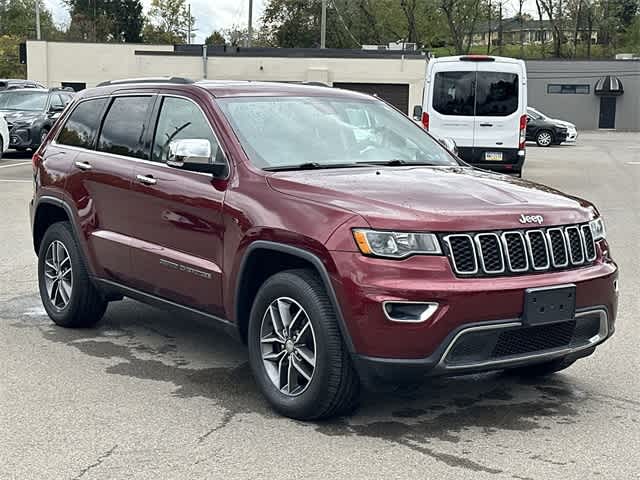 Thumbnail: 2017 Jeep Grand Cherokee - 33
