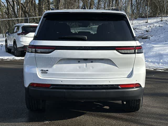 Thumbnail: 2025 Jeep Grand Cherokee - 4